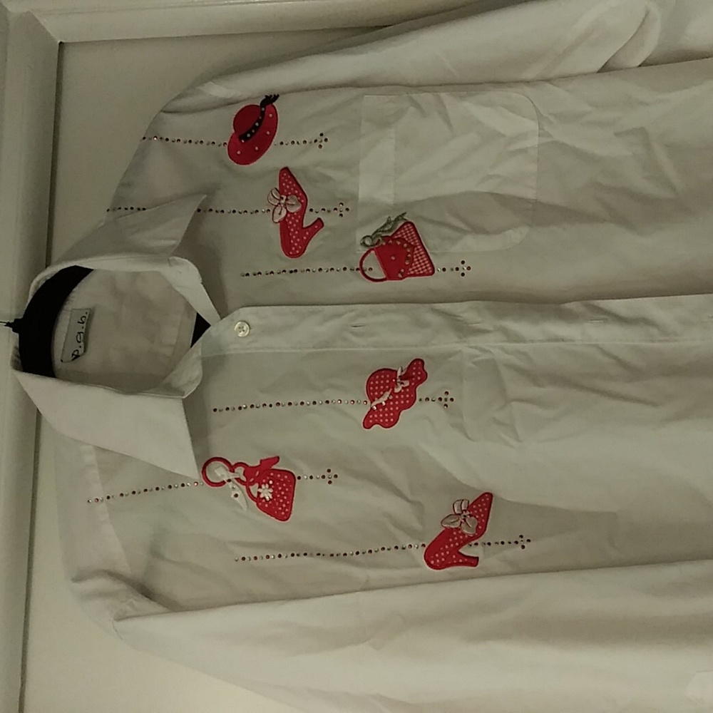 Red Hat button down white shirt size small